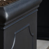 Block Classic Schwarz aus Fiberstone – quadratischer Pflanzkübel Heritage Design