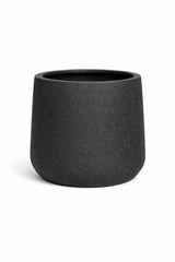 Patt Pflanzkübel Midnight Schwarz aus Fiberstone – runder Kübel freigestellt