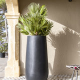 Nax Pflanzkübel Schwarz aus Fiberstone