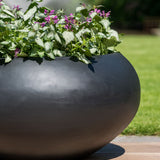Cora Pflanzschale Schwarz aus Fiberstone – runde Schale Seitenansicht
