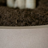 Pax Pflanzkübel Taupe aus Fiberstone – im Arrangement