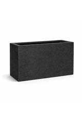 Jort Granite Pflanzkübel Midnight Schwarz aus Fiberstone – als Raumtrenner arrangiert