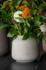 Jabari Grey Washed Vase Grau – Einzelaufnahme
