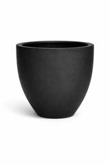 Jesslyn Pflanzkübel Schwarz aus Fiberstone – Seitenansicht freigestellt [mc]