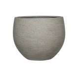 Jumbo Orb Pflanzkübel Grey Washed aus Fiberstone – XXL Kugelform freigestellt