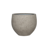 Jumbo Orb Pflanzkübel Grey Washed aus Fiberstone – Größe 57 freigestellt