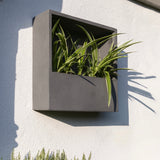 Hanging Wally Jack Wandpflanzschale Grau aus Fiberstone – quadratische Wandschale im Lifestyle
